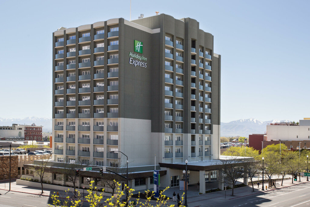 Holiday Inn Express Long Island City E - New York, an IHG Hotel