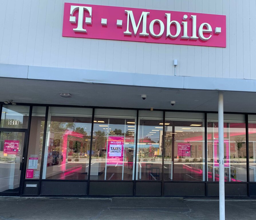 Metro by T-Mobile Authorized Retailer