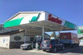 Sinclair Gas Station