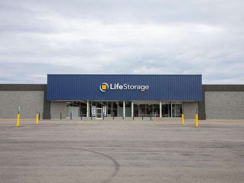 Life Storage - Depew