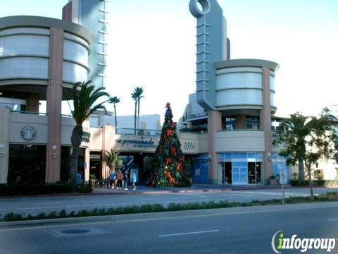 Promenade at Howard Hughes Center