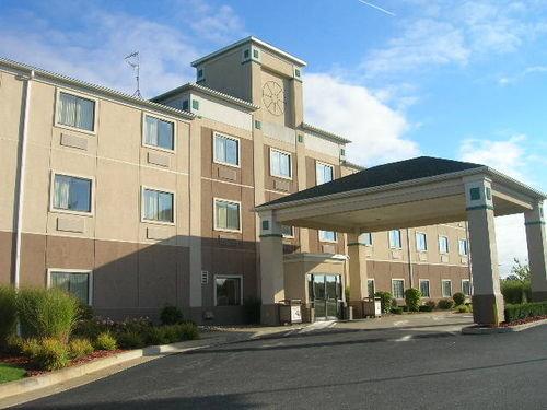 Holiday Inn Express Howe (Sturgis, MI), an IHG Hotel