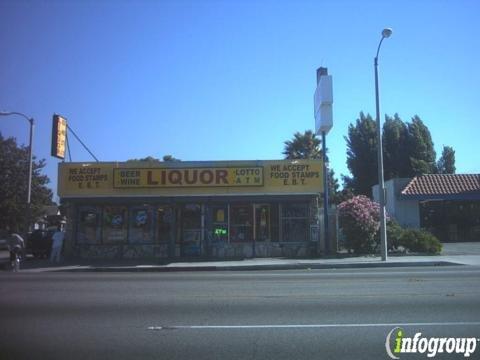 Hank's Liquor Market