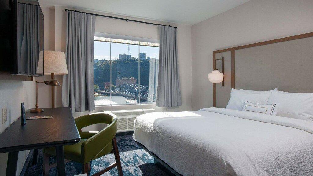 Fairfield Inn & Suites Pittsburgh Downtown