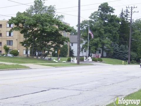 Ridgewood House Apartments