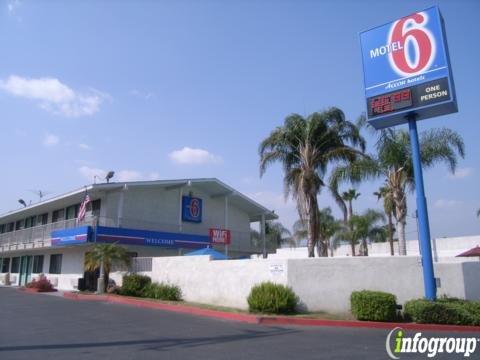 Motel 6