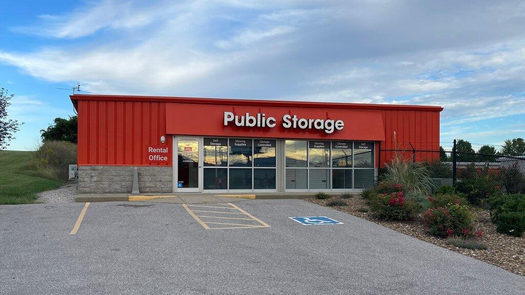 Public Storage