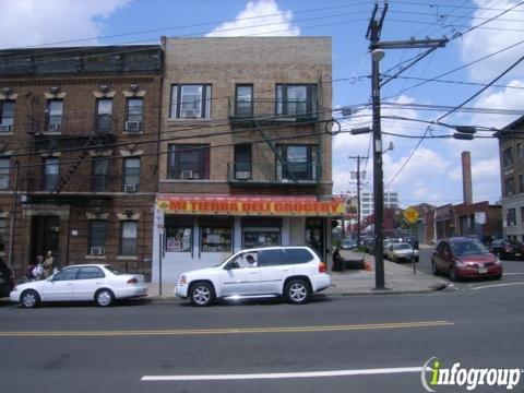 Mi Tierra Deli Grocery