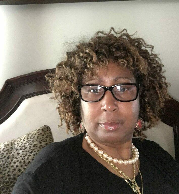 Vernice Davis, Counselor