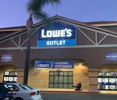 Lowe’s Outlet Store