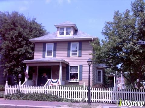 Cobblestone Cottage