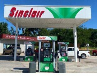 Sinclair Gas Station