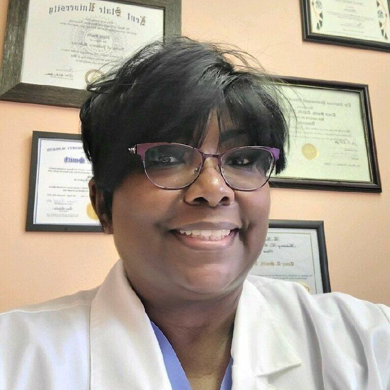 Dr. Tracy Mayberry, D.P.M.