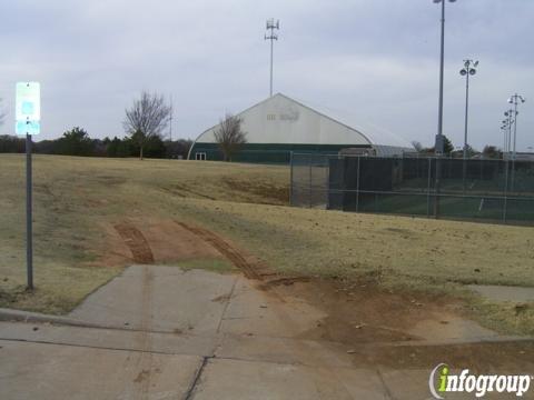 Kickingbird Tennis Center