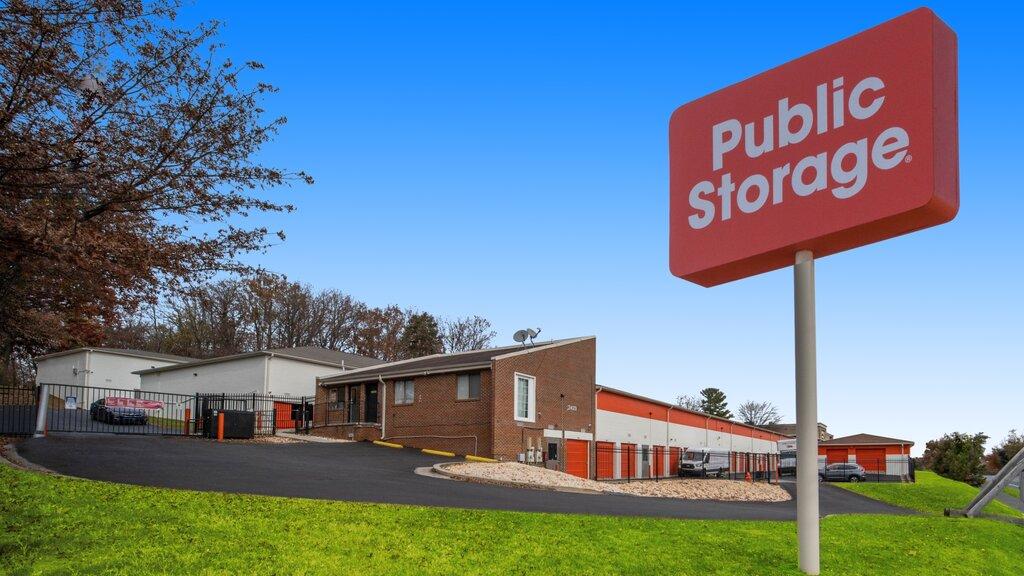 Public Storage