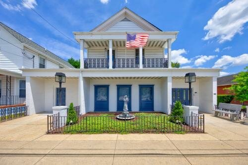 Fleegle and Helfenbein Funeral Home PA