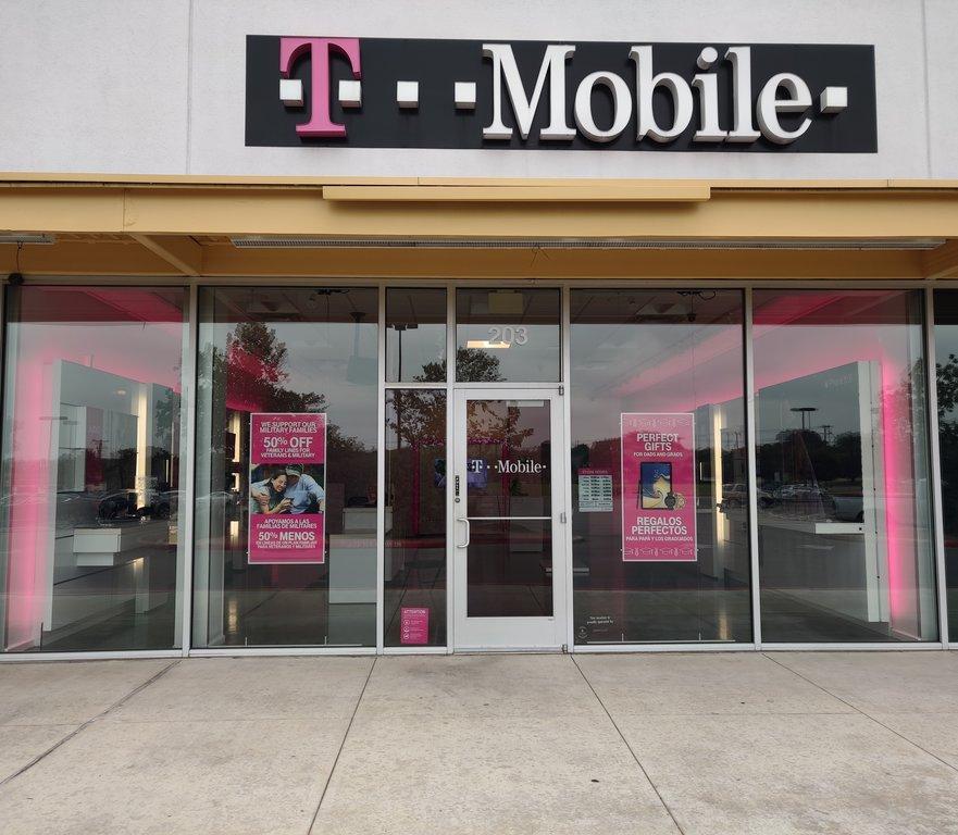 Metro by T-Mobile Authorized Retailer