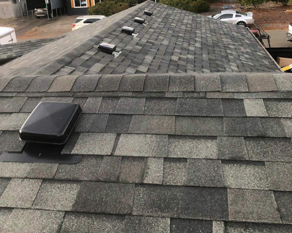 Martinez Roofing NW LLC