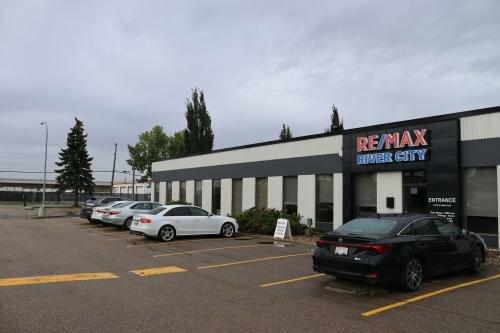 RE/MAX River City