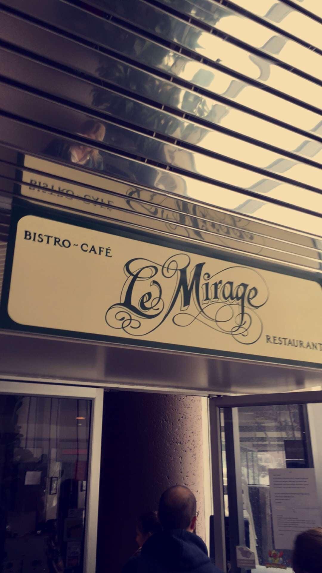 Le Mirage Bistro & Café