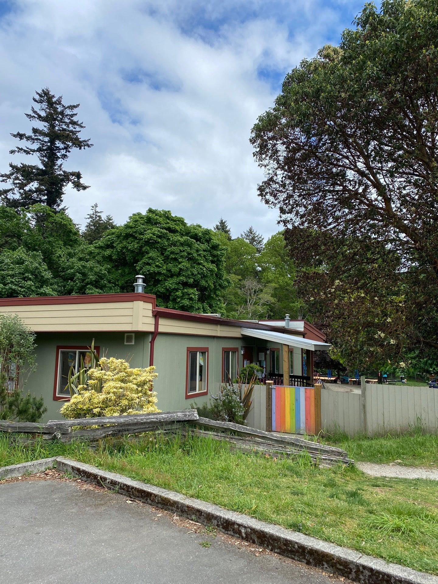 Arbutus Grove Childrens Centre