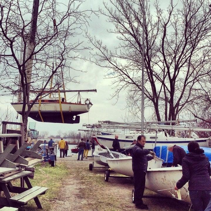 Mooredale Sailing Club