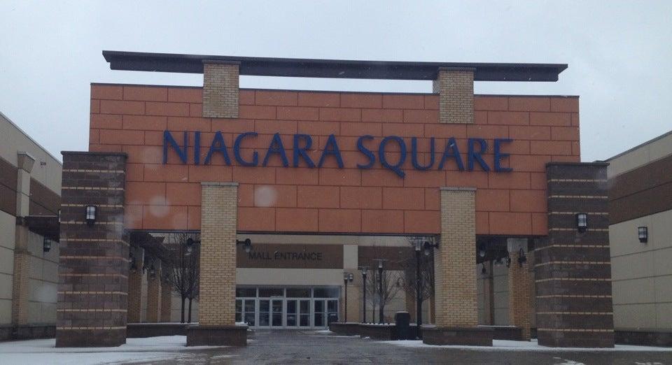 Niagara Square Shopping Centre