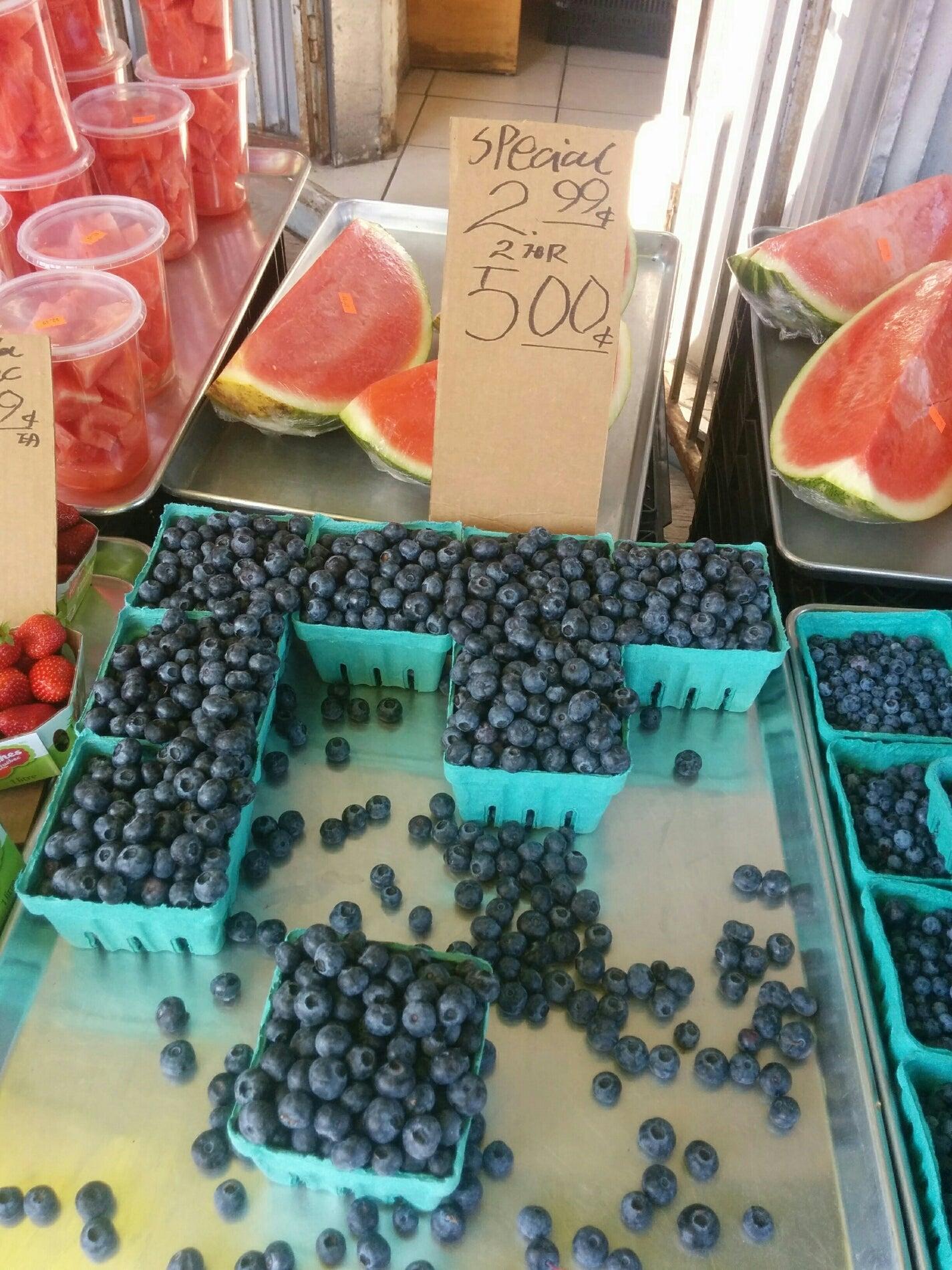 Gold Leaf Fruit Market