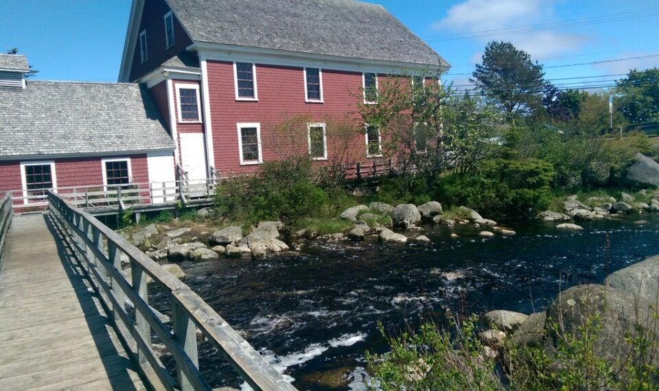 Old Meeting House Museum