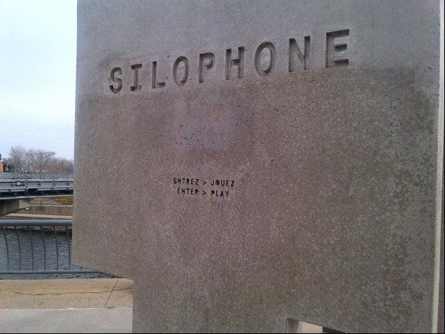 Silophone