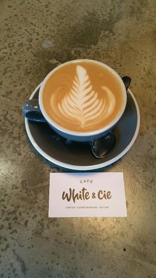 Cafe white et compagnie