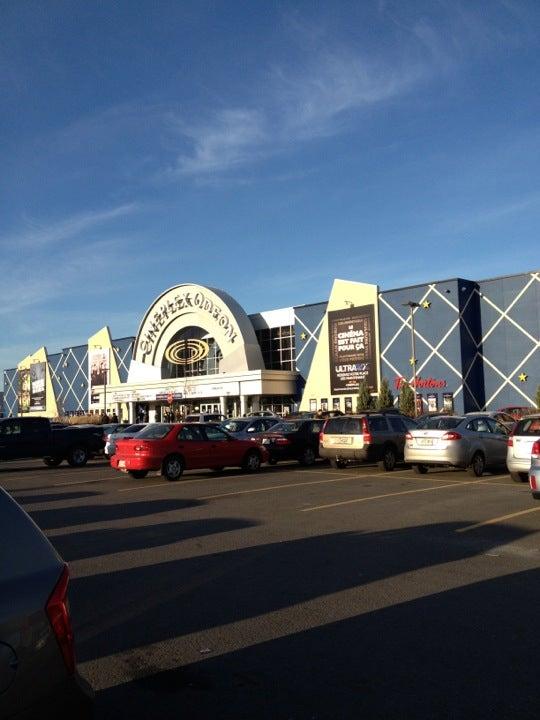 Cinema Cineplex Odeon Brossard Et VIP