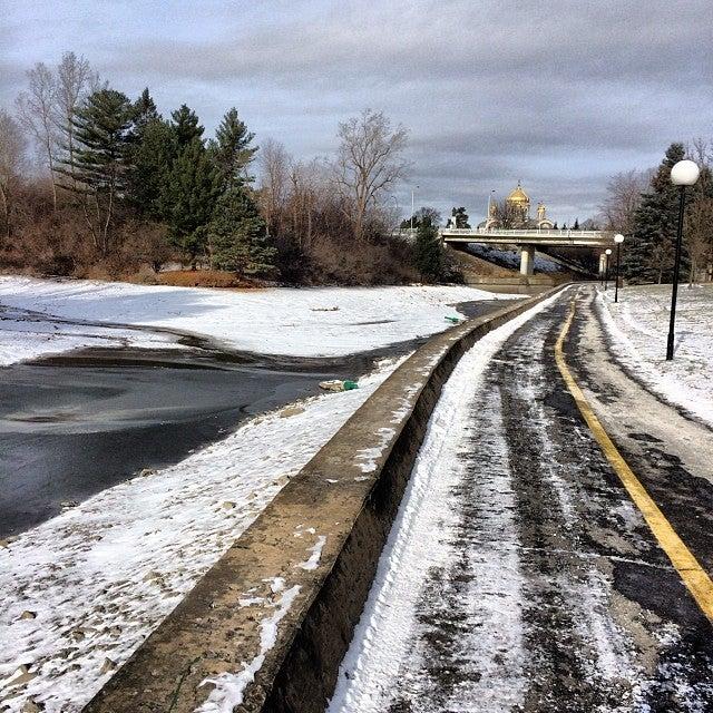 Rideau Canal Eastern Pathway