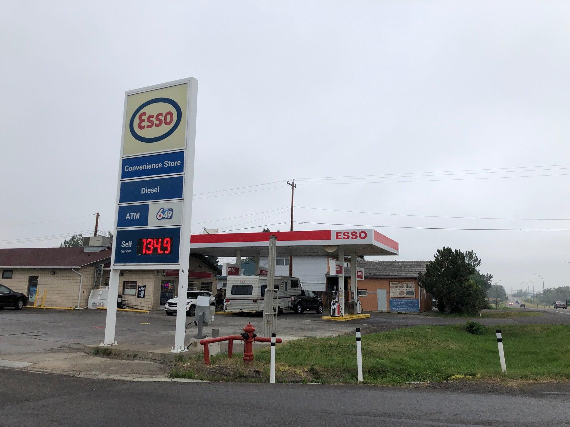 Pincher Creek Esso