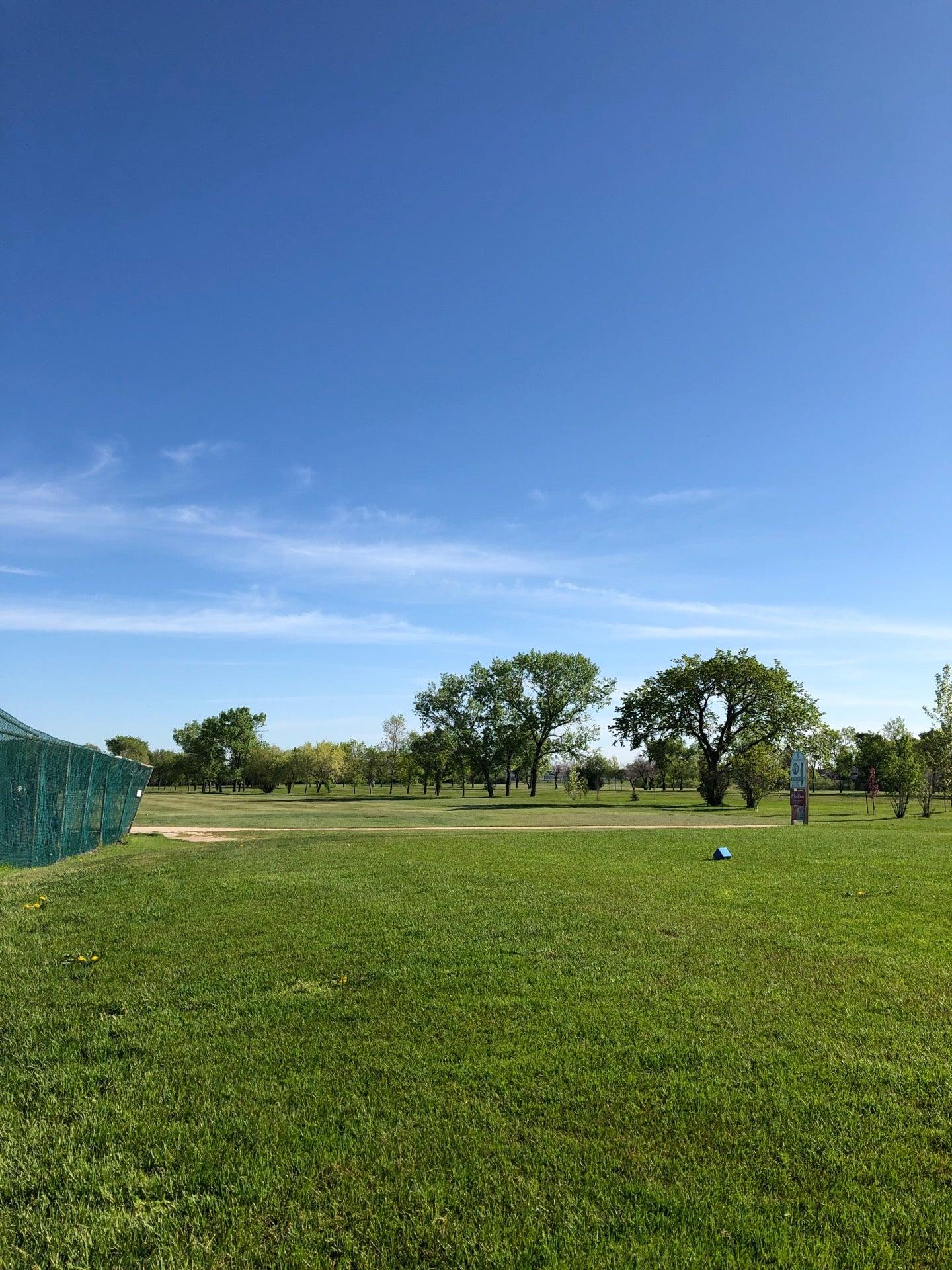 Assiniboine Golf Club - Deer Lodge