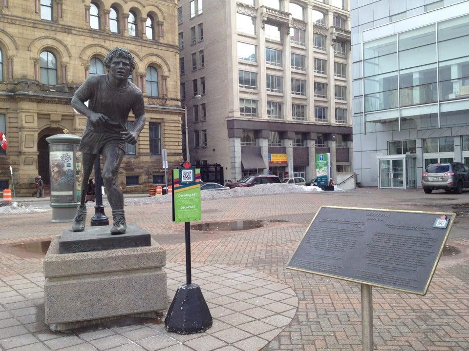 Terry Fox Statue