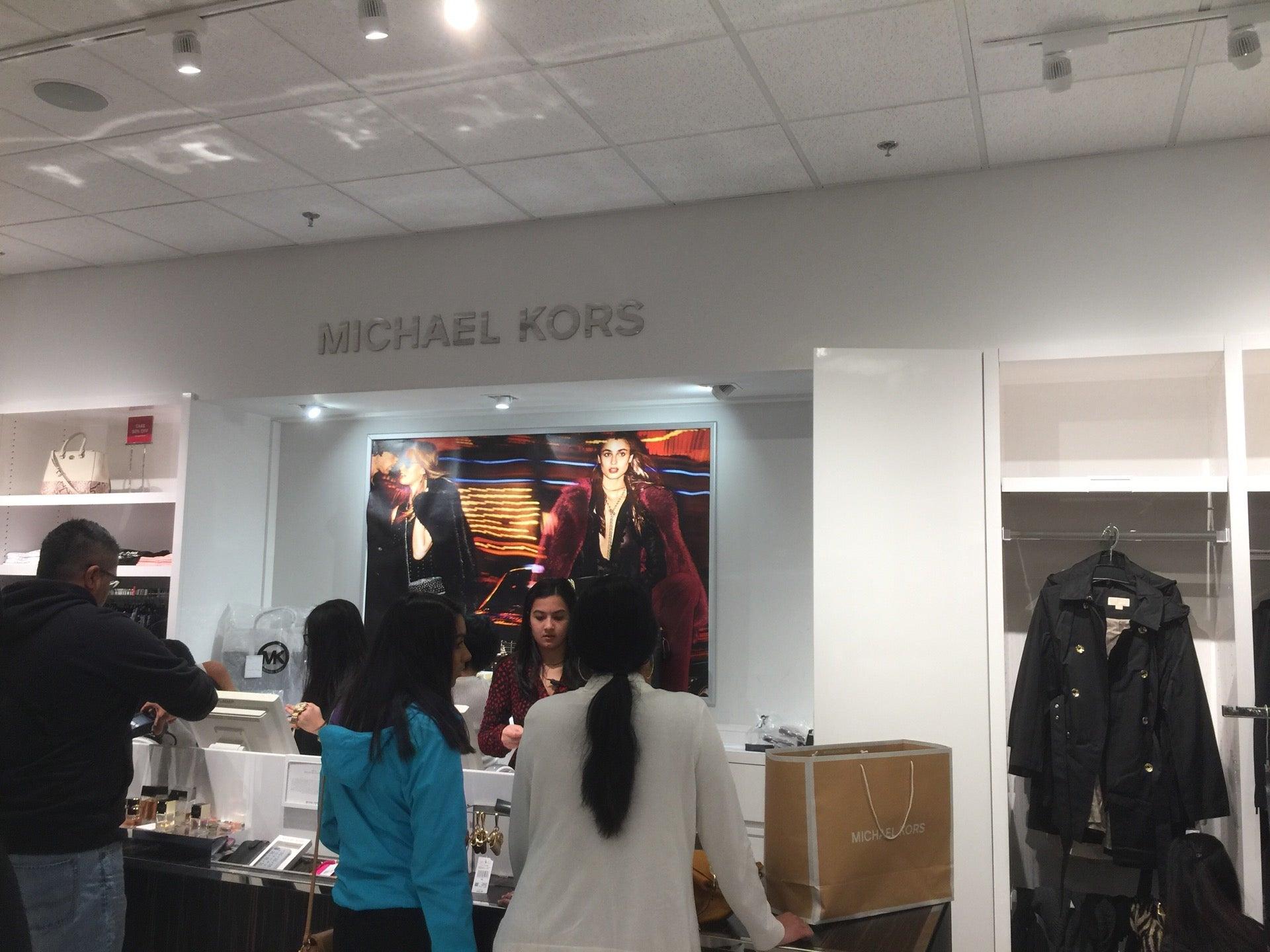 Michael Kors Outlet