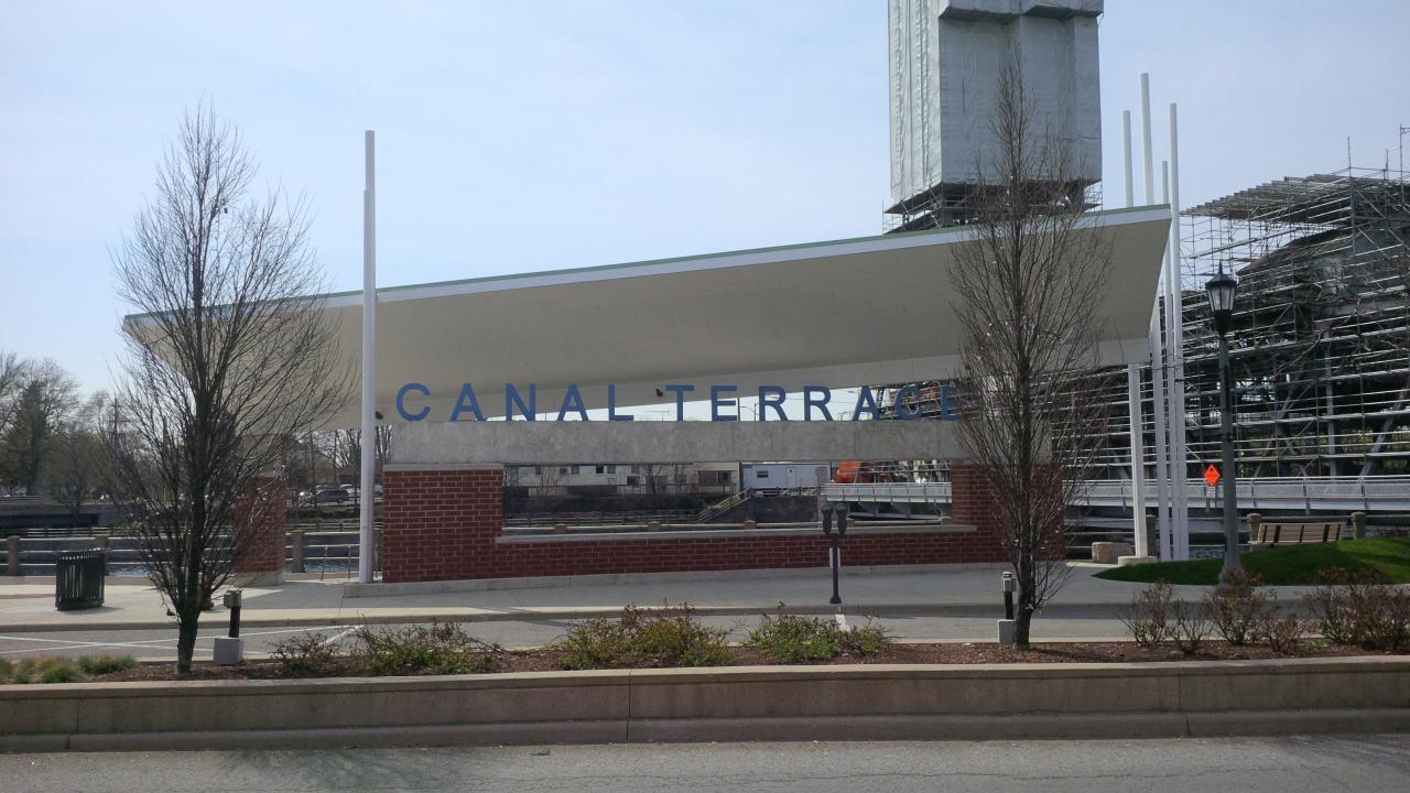 Canal Terrace