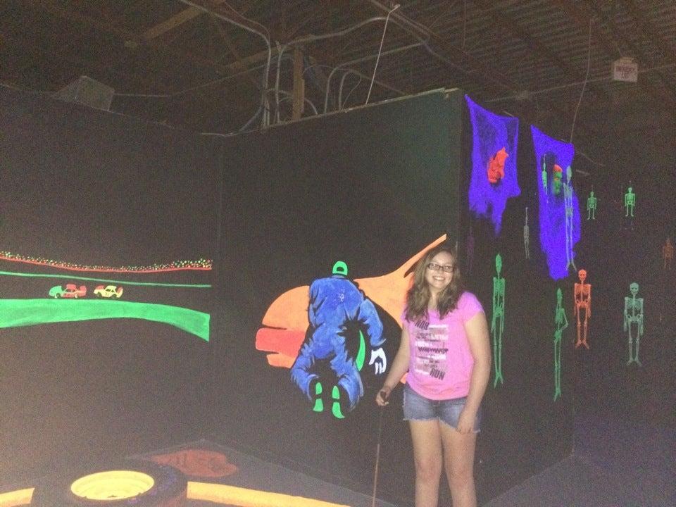 Black Magic Indoor Blacklight Mini Golf