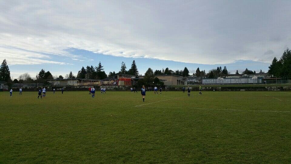 Peace Arch Elementary School