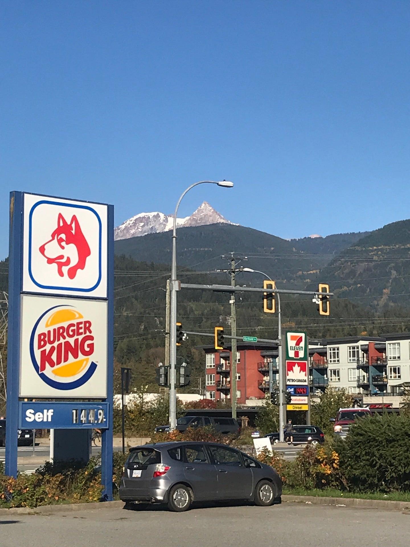 Squamish Husky & Food Store