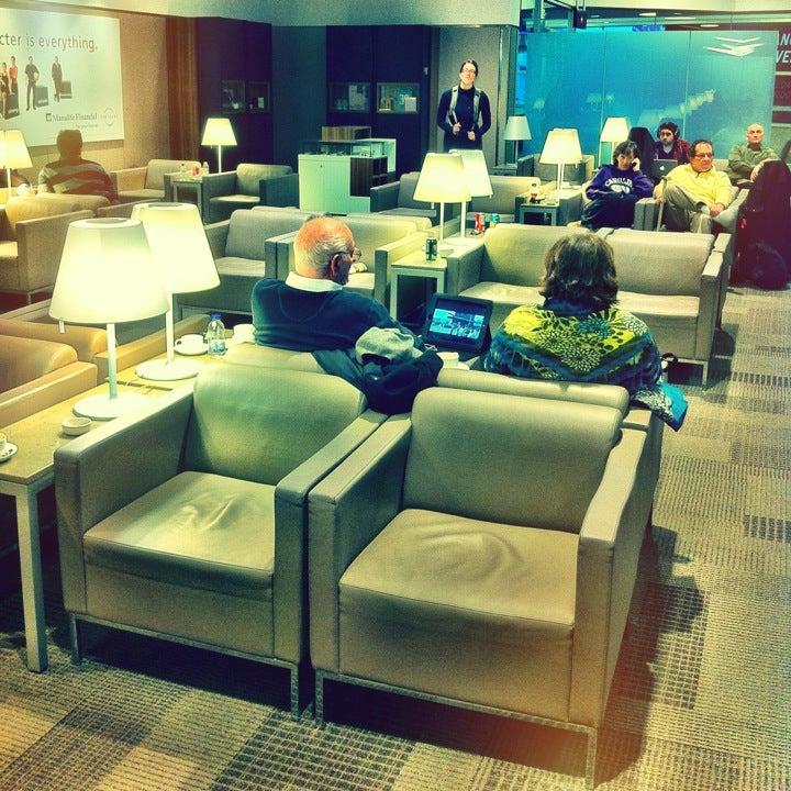 Porter Airport Lounge