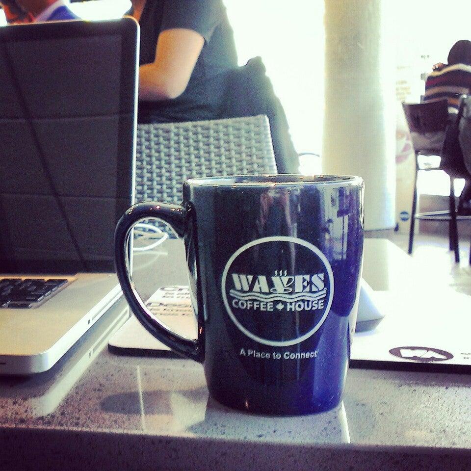 Waves Coffee House