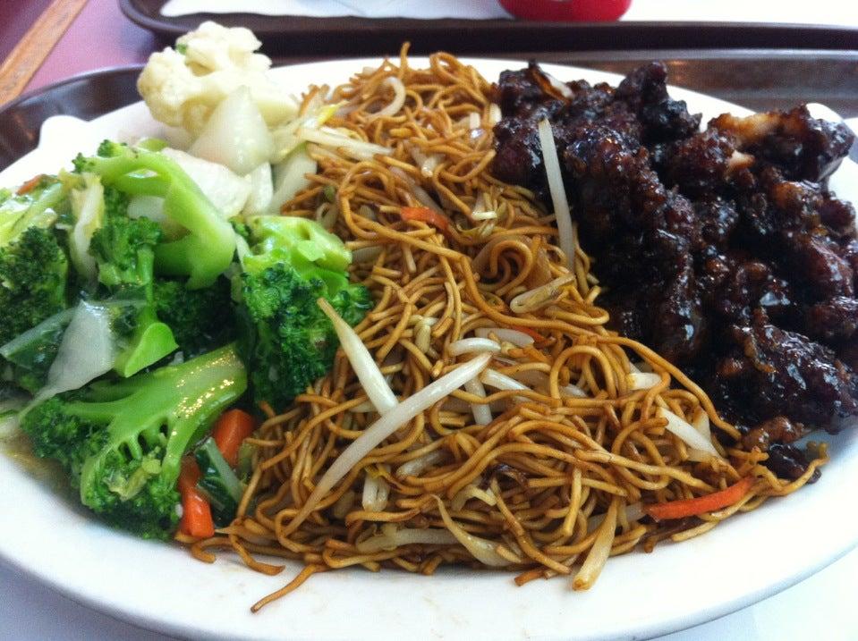 Steeles Garden Chinese & Canadian Cuisine