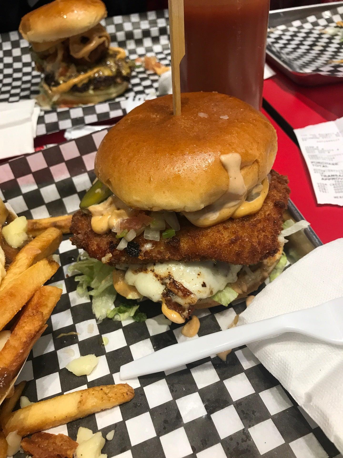 Top Gun Burger