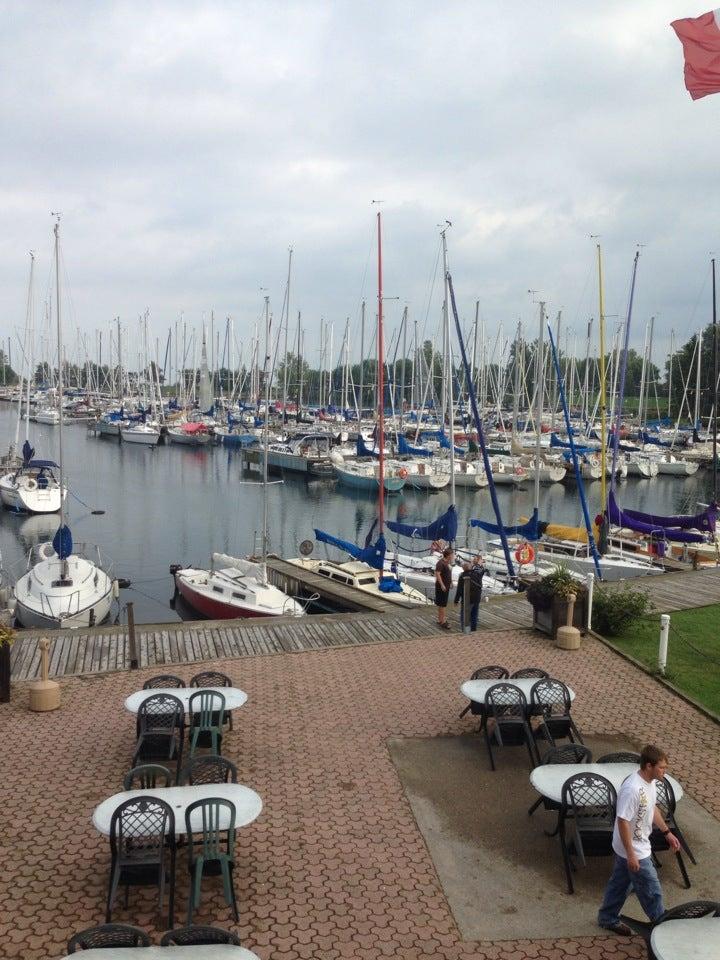 Ashbridge's Bay Yacht Club