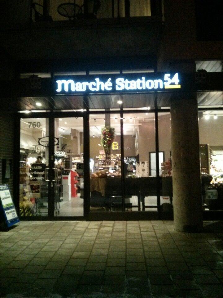 Marche Station 54