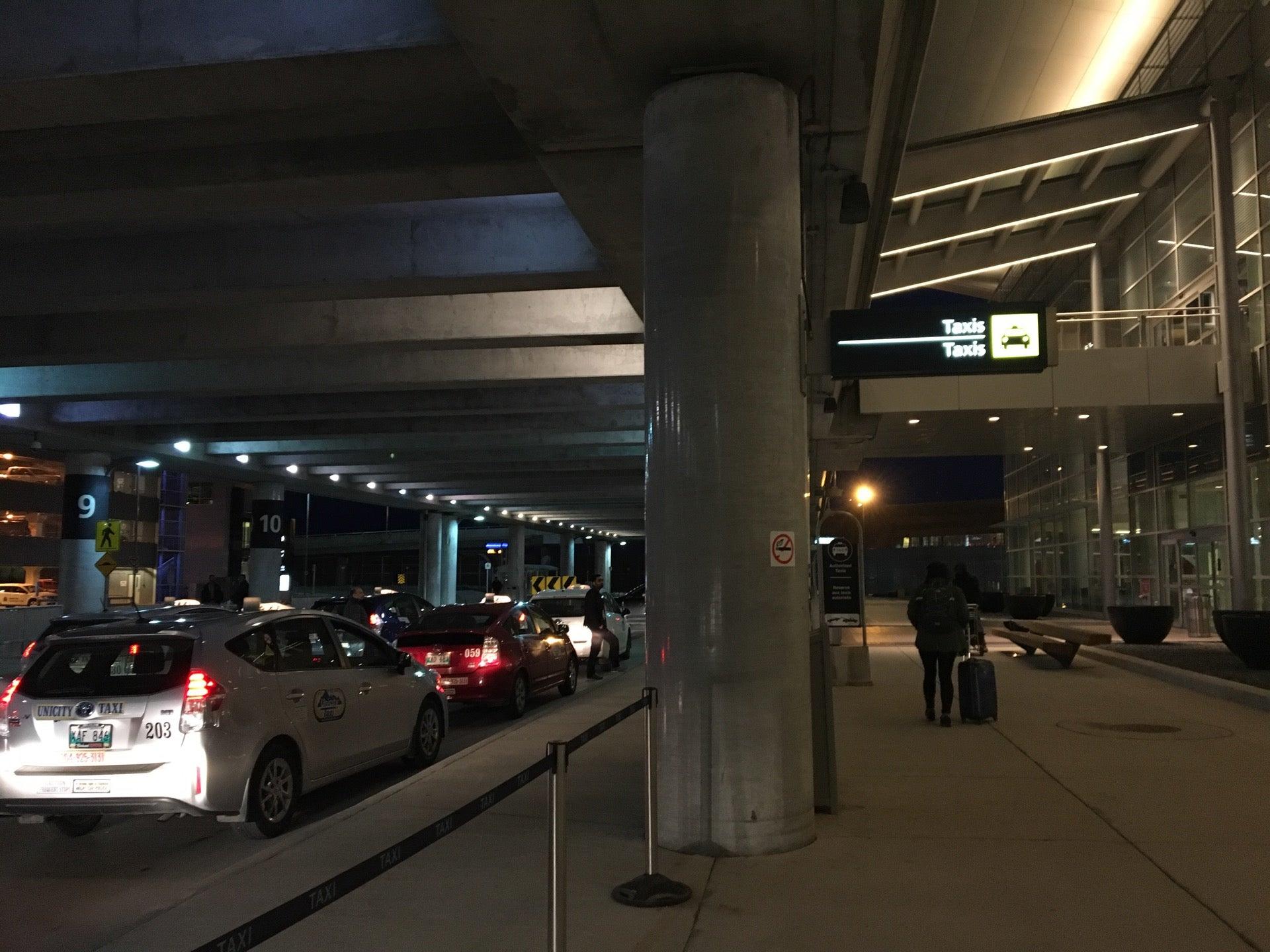 Winnipeg Airport Parking