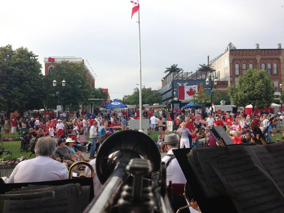 Memorial Square