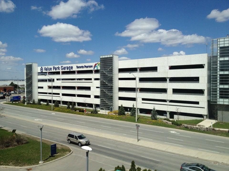 Toronto Pearson Value Park Garage